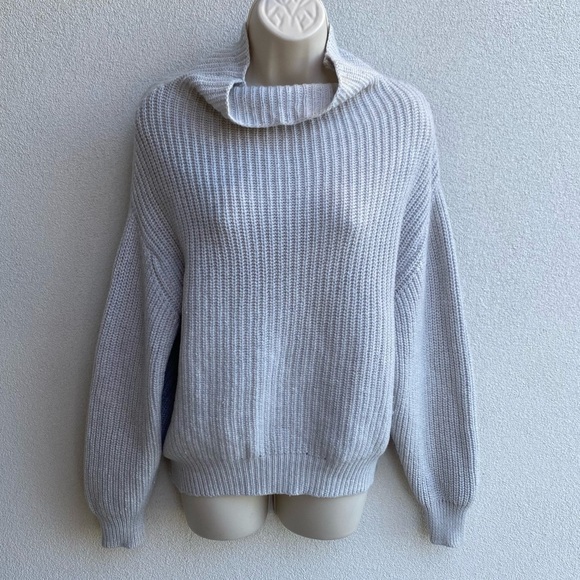 Wilfred Montpellier  Relaxed Merino Wool Chunky Sweater Size small - Picture 2 of 7